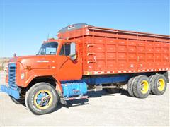 1974 International Fleet Star 1910A T/A Grain Truck 