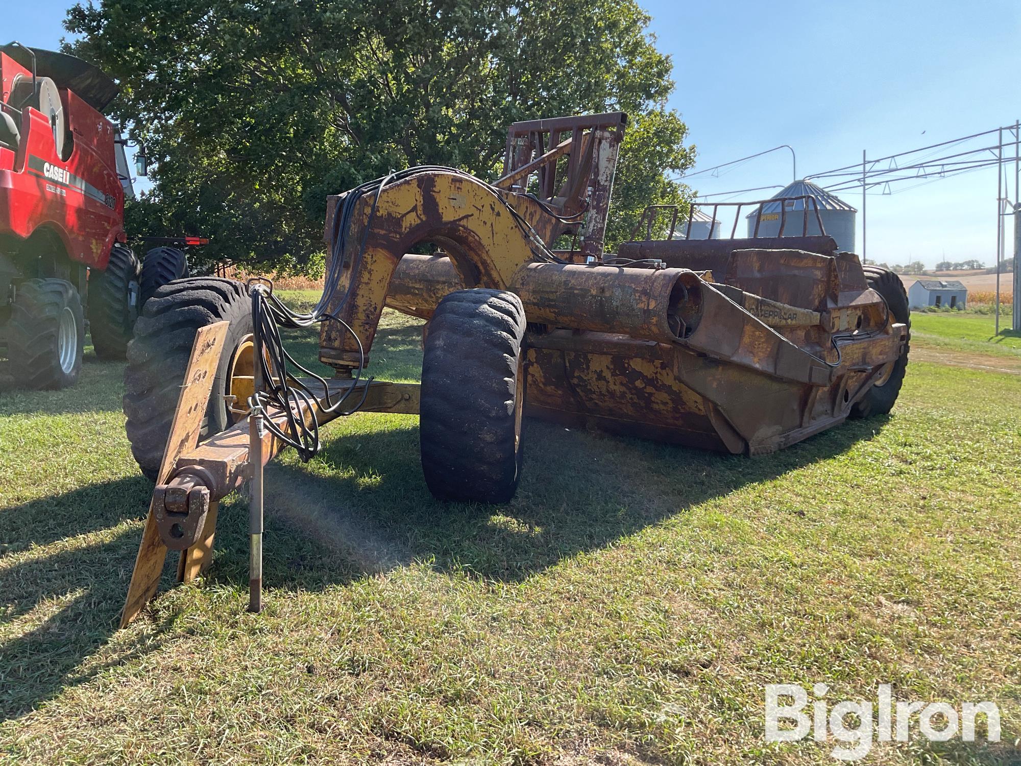 Caterpillar 80 Pull-Type Scraper 