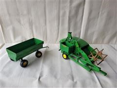 Ertl 1/16 Scale Models 