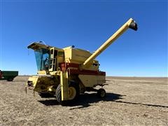 New Holland TR-85 Twin Rotor Combine 