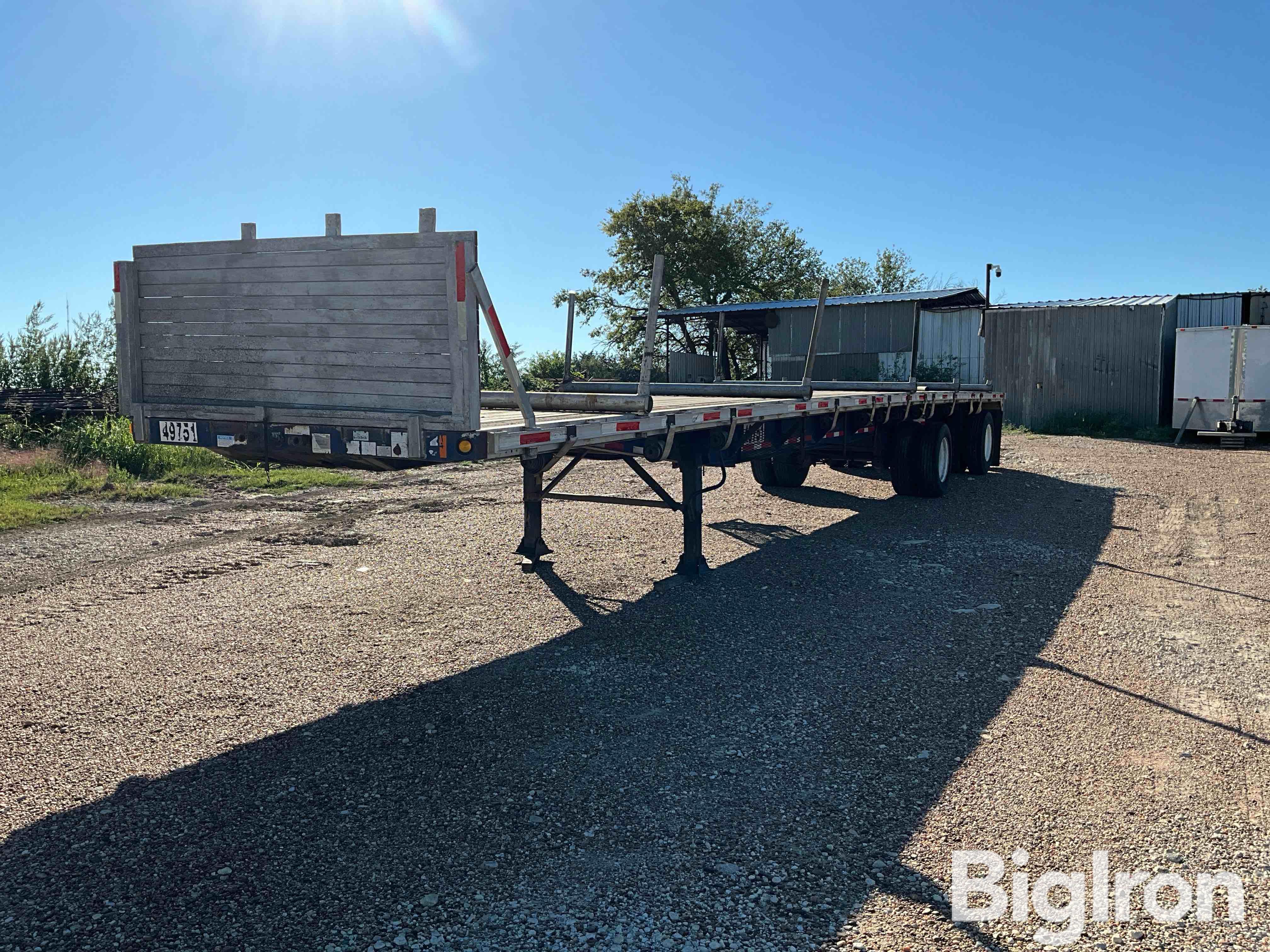 2007 Fontaine T/A Spread Axle Flatbed Trailer 