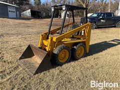 Owatonna 320 Skid Steer 