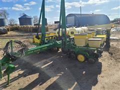 John Deere 7200 MaxEmerge 12R30 Front Fold Planter 