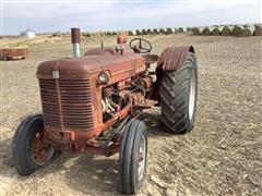 1954 International Super WD9 2WD Tractor 