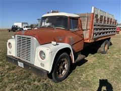 1967 International 1700 LoadStar S/A Grain Truck 