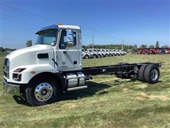 2023 Mack MD742 Cab & Chassis 