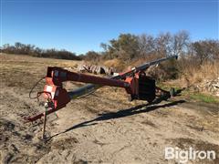 Hutchinson / Mayrath 1072 Grain Auger 