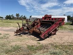 New Holland 76 Hay Baler 