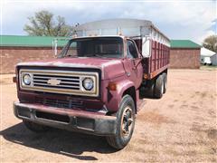 1978 GMC C6500 T/A Grain Truck 