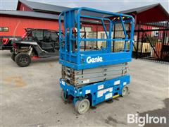 Genie GS-1930 Electric Self-Propelled Scissor Lift 