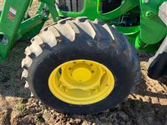 items/5716e7591aceee11a73d000d3acfdee0/2010johndeere6140dmfwdtractor-2_69864380c544443ab6b8563d2f3fdbba.jpg