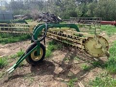 John Deere 671 Hay Rake 