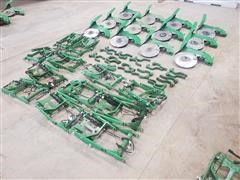 2014 John Deere MaxEmerge XP Planter Row Units 