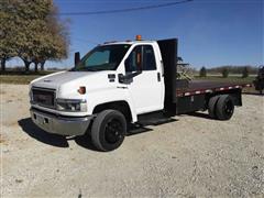 2005 GMC C4500 S/A Flatbed Truck 