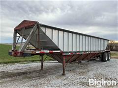 1973 Titan 3660 T/A Grain Trailer 