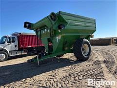 J&M 750-18 Grain Cart 