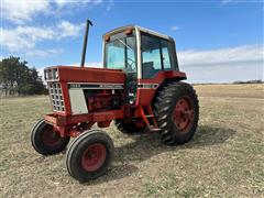 1978 International 1086 2WD Tractor 