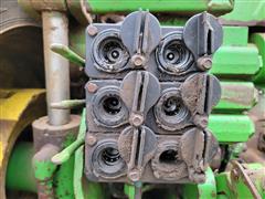 items/58974abc25674e318b7fdeb3a83b8160/1995johndeere8300tractor-22_dac196960bbd47a994c995b759ee3cfc.jpg