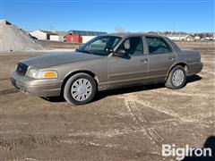 2006 Ford Crown Victoria Police Interceptor 4-DR Sedan 