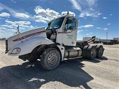 2004 Freightliner Columbia 120 T/A Truck Tractor (FOR PARTS ONLY) 