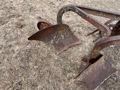 items/58b555ca9bcced11a81c6045bd4b1cce/antique2bottomplow-4_34015e1be9b4494aa40f325446c34e25.jpg