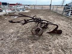 items/58b555ca9bcced11a81c6045bd4b1cce/antique2bottomplow-4_73c87828efad45cbb9e9c8d4b26fd68a.jpg