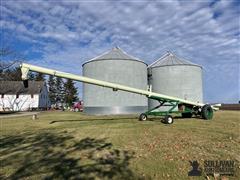 1966 Oliver 1850 2WD Tractor W/Mounted 15"x66' Truck Auger 