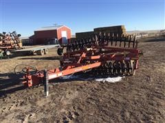 2009 Krause 4422D Packer 