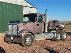2000 International 9900i T/A Day Cab Truck Tractor 