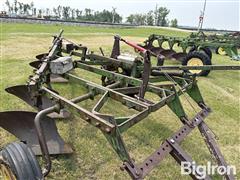e2d54236be9f47a9887ab17dcec4b495.jpg