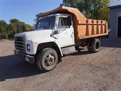 1984 International 1724 S/A Dump Truck 
