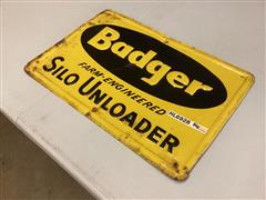 Badger Silo Unloader Sign 