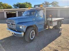 1986 Ford F700 Flatbed Truck 