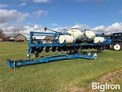 2014 Kinze 3600 16R30 Planter 