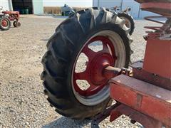 items/5a646d0c5660ee11a81c6045bd4a636e/farmallsuperm2wdtractor-11_f7e10fd232e24c33a551c7b19acf1874.jpg