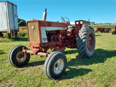 McCormick / Farmall 656 2WD Tractor 