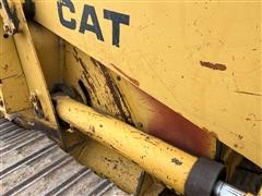 items/5a93d577028bec11b8210003fff90f6a/1982caterpillar953trackloader_3ad8fd514c094a16982bc525c9b6af95.jpg