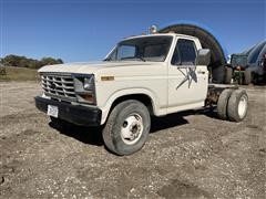 1985 Ford F350 2WD Cab & Chassis 