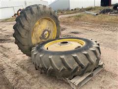 John Deere 18.4-38 Tires/Wheels 