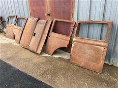 Antique Car Doors & Accessories 