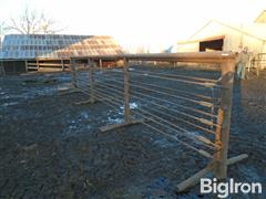 Freestanding 24' Steel Livestock Panels 