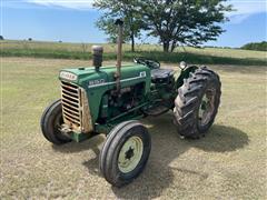 1961 Oliver 550 2WD Tractor 