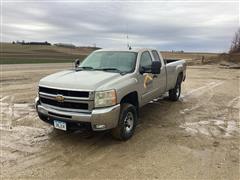 2007 Chevrolet Silverado 3500 HD 4x4 Extended Cab Pickup 