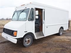 1994 Chevrolet P30 14' Panel Van 