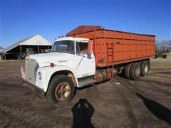 1972 International 1700 T/A Grain Truck 