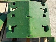 items/5be2d86a6495425497599da4dbf82ce0/johndeerefrontdoublestackweightmounts_b3420b2e07214329b91fb5daa64c1015.jpg