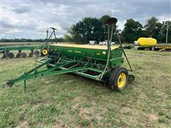 John Deere E0DEB Pull-Type Grain Drill 