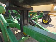 items/5c33472f365cef11a4e6000d3a62e002/johndeere455forwardfoldinggraindrill_1c1961c4e68f4776bc3a602508c8a874.jpg