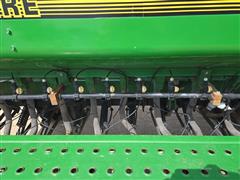 items/5c33472f365cef11a4e6000d3a62e002/johndeere455forwardfoldinggraindrill_3c7293f6fbc84f1bb76dce2099b63501.jpg