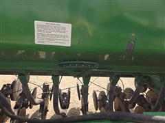 items/5c33472f365cef11a4e6000d3a62e002/johndeere455forwardfoldinggraindrill_684829b01fc44b95ac6389735d7781c2.jpg